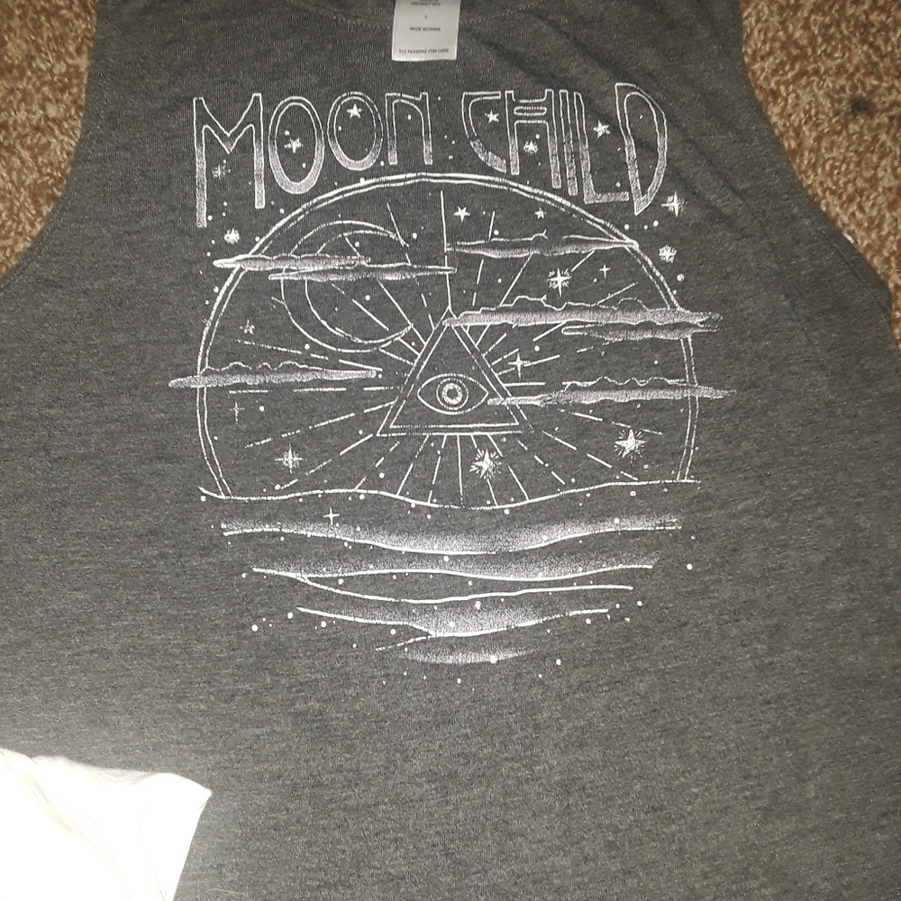 graphics tshirt bundle - Picture 5 of 5